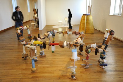 France, Loir et Cher (41), Blois, musée de l'Objet, Two Placesone Space de Tony Cragg