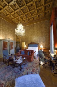 Italie, Toscane, Florence, centre historique classé Patrimoine Mondial de l'UNESCO, Palazzo Della Gherardesca, palace 5 étoiles Four Seasons Hotel Firenze, Granducato suite