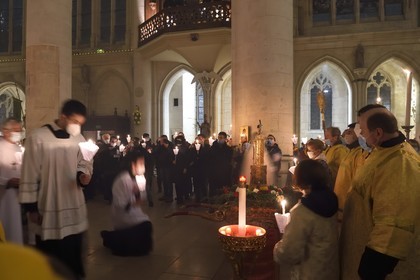 France, Meurthe-et-Moselle, Saint Nicolas de Port, Basilica of Saint Nicolas, torchlight procession which has been celebrated since 1245 on the occasion of Saint Nicholas, the relic of Saint Nicolas blessing dexter (according to tradition it is the bones of a joint of the right hand of the bishop) that is kept in a reliquary arm of the late 19th century in silver, gold, enamel and diamonds