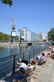 France, Bas-Rhin (67), aménagement du port du Rhin et reconversion du môle du Bassin d’Austerlitz, la médiathèque André Malraux