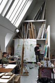 France, Paris, Saint Germain des Pres district, Ecole nationale superieure des Beaux-Arts (Fine Arts school), Chimay building in the former Hotel de Chimay, students in the Tim Eitel workshop