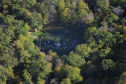 France, Indre et Loire, formal garden of the Chateau de Chenonceau, , the labyrinth in the park (aerial view)