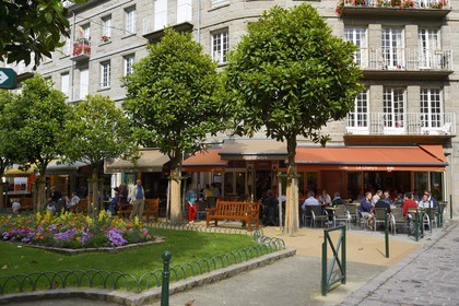 France, Ille-et-Vilaine (35), côte d'émeraude, Saint-Malo, place du marché aux légumes