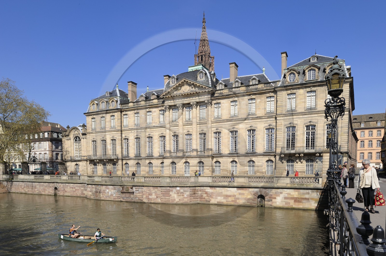 France, Bas Rhin (67), Strasbourg, le chateau des Rohan sur les bords de l'Ill