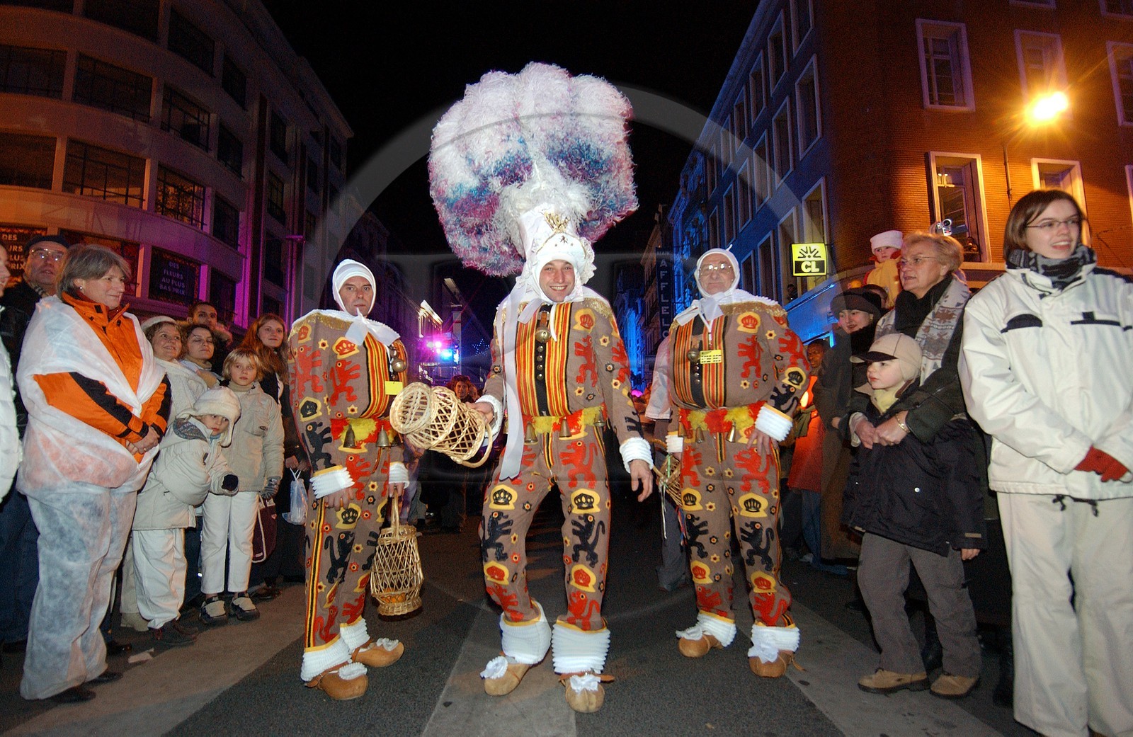 France, Nord (59), soirée inaugurale de Lille 2004, parade des Gilles de Binch