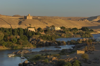 Egypt, Upper Egypt, Nubia, Nile Valley, Aswan, Elephantine Island and the Agha Khan mausoleum in the background on the western bank