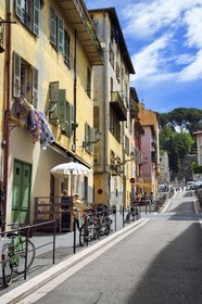 France, Alpes-Maritimes (06), Nice, quartier du Vieux Nice, rue Rossetti qui monte à la colline du chateau
