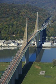 France, Seine-Maritime (76), Caudebec-en-Caux, Pont de Brotonne (vue aérienne)
