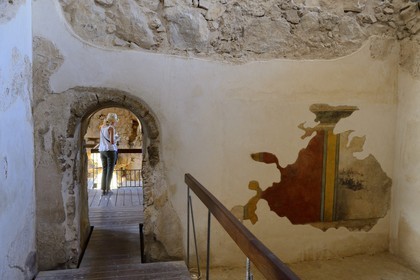 Israel, désert du Neguev, forteresse de Massada, classée Patrimoine Mondial de l'UNESCO, fresque dans les thermes