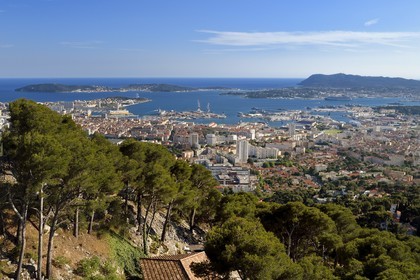 France, Var, Toulon, the Rade (Roadstead) seen from Mount Faron with the city and the port, the peninsula of Saint mandrier and Cape Sicie in the background