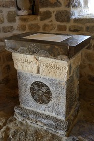 France, Var (83), Provence Verte, Bras, vers Saint-Maximin-la-Sainte-Baume, la maison d'hôtes Le Peyrourier, une campagne en Provence