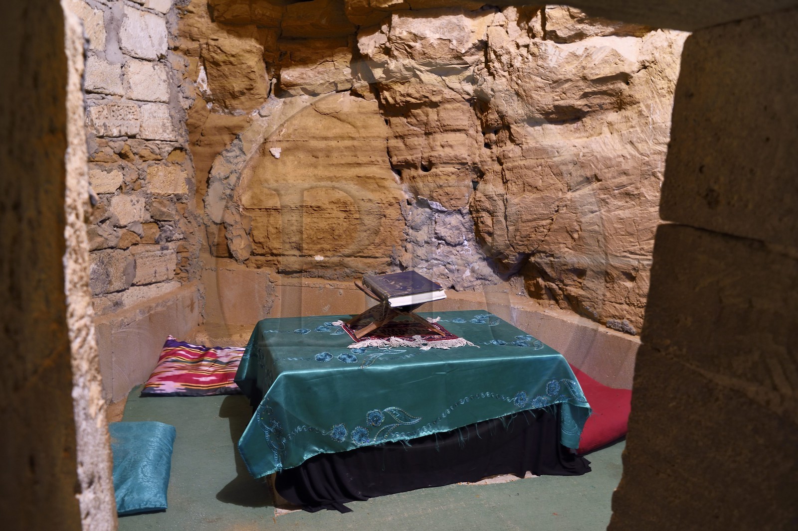 Azerbaïdjan, région de Gobustan, Maraza City, mausolée de Diri Baba