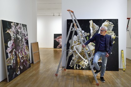 France, Paris, the painter Philippe Cognée preparing his exhibition at the Templon gallery