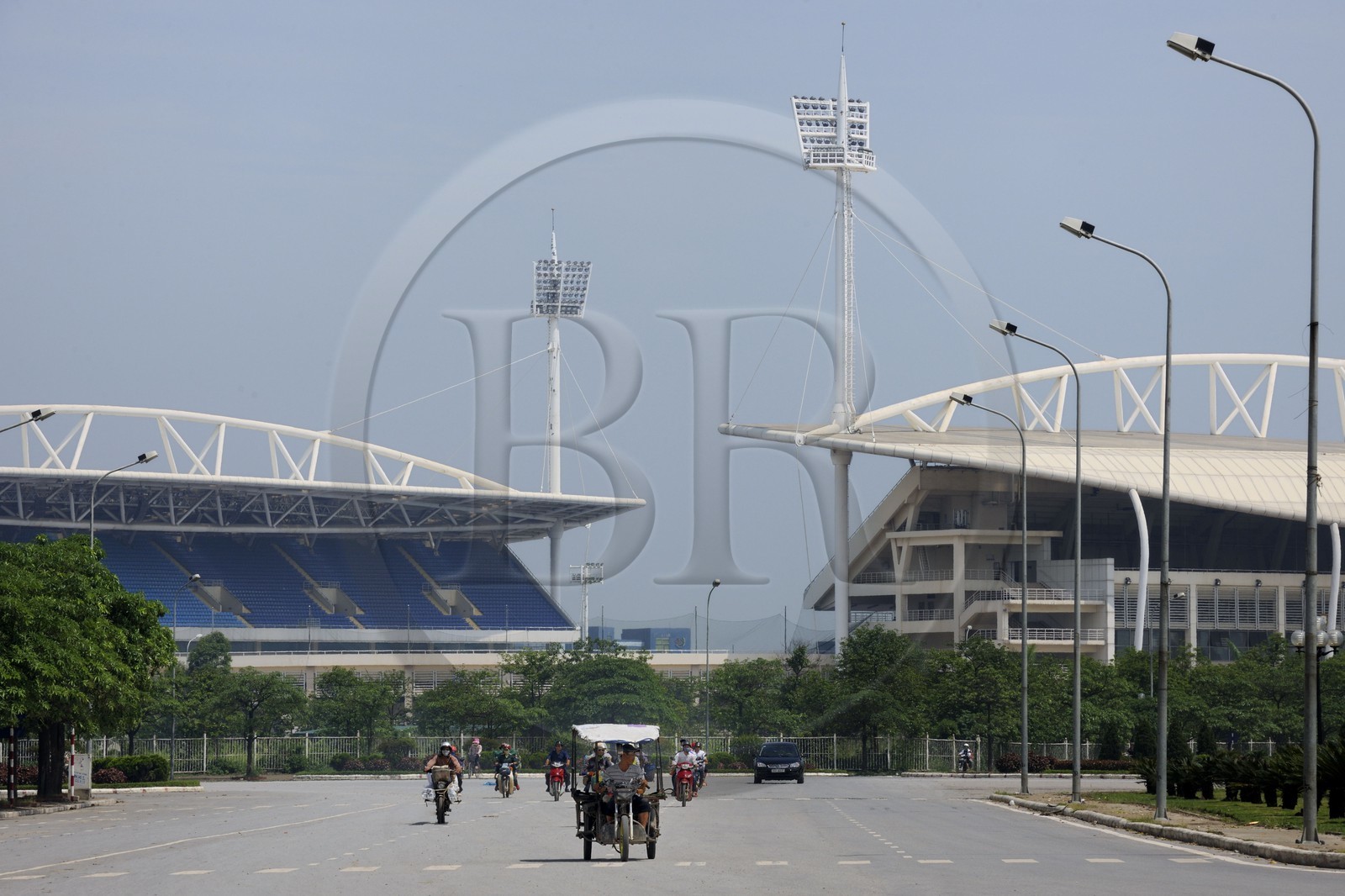 Vietnam, Hanoï, nouveau quartier de Tu Liem, le My Dinh National Stadium, le plus vaste stade du pays Vietnam, Hanoï, nouveau quartier de Tu Liem, le My Dinh National Stadium, le plus vaste stade du pays