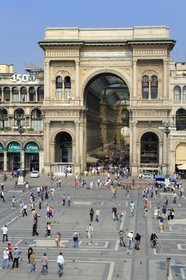 Italy, Lombardy, Milan, Piazza del Duomo and the entry of Vittorio Emmanuel II gallery, shopping arcade built on the 19th century by Giuseppe Mengoni