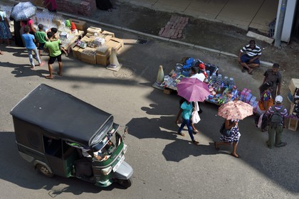 Sri Lanka, Western Province, Colombo District, Colombo, the lively Pettah Bazaar in Main street