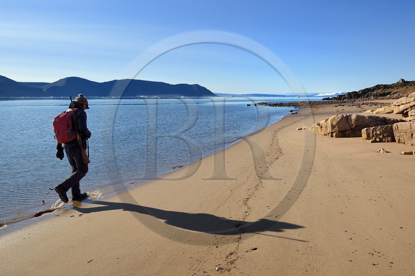 Greenland, North West coast, Murchison sound north of Baffin Bay, Robertson fjord, on a Siorapaluk beach, the most nothern village from Greenland, most of its inhabitants live from hunting