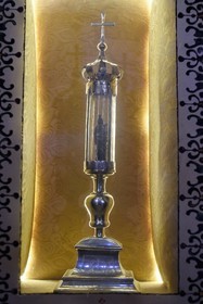 France, Var (83), Dracénie, Bargemon, église paroissiale Saint-Étienne, la statue miraculeuse de Notre-Dame-de-Montaigu