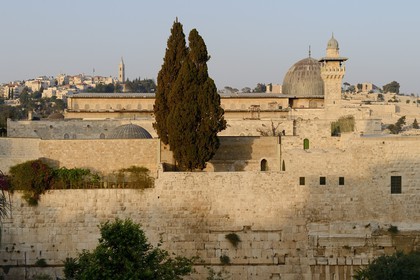 Israel, Jérusalem, ville sainte, vieille-ville classée Patrimoine Mondial de l'UNESCO, Haram el-Sharif, la mosquée Al-Aqsa et le mur occidental faisant partie des murs de soutènement de l'esplanade du Temple construite par Hérode Ier le Grand