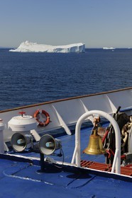 Groenland, région méridionale, le bateau de croisière le Princess Danané croise des icebergs au large du Cap Farvel (Farewell)
