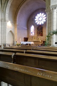 France, Meurthe-et-Moselle (54), Liverdun, église Saint-Pierre, banc des maitresses d'école