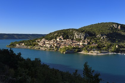 France, Var (83), Parc Naturel Régional du Verdon, village de Bauduen en bordure du lac de Sainte Croix