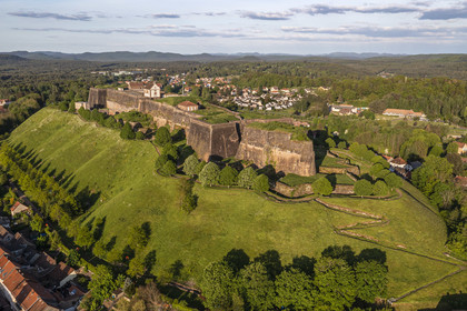 France, Moselle, Parc regional des Vosges du nord (Northern Vosges Regional Natural Park), Bitche, the citadel fortified by Vauban (aerial view)