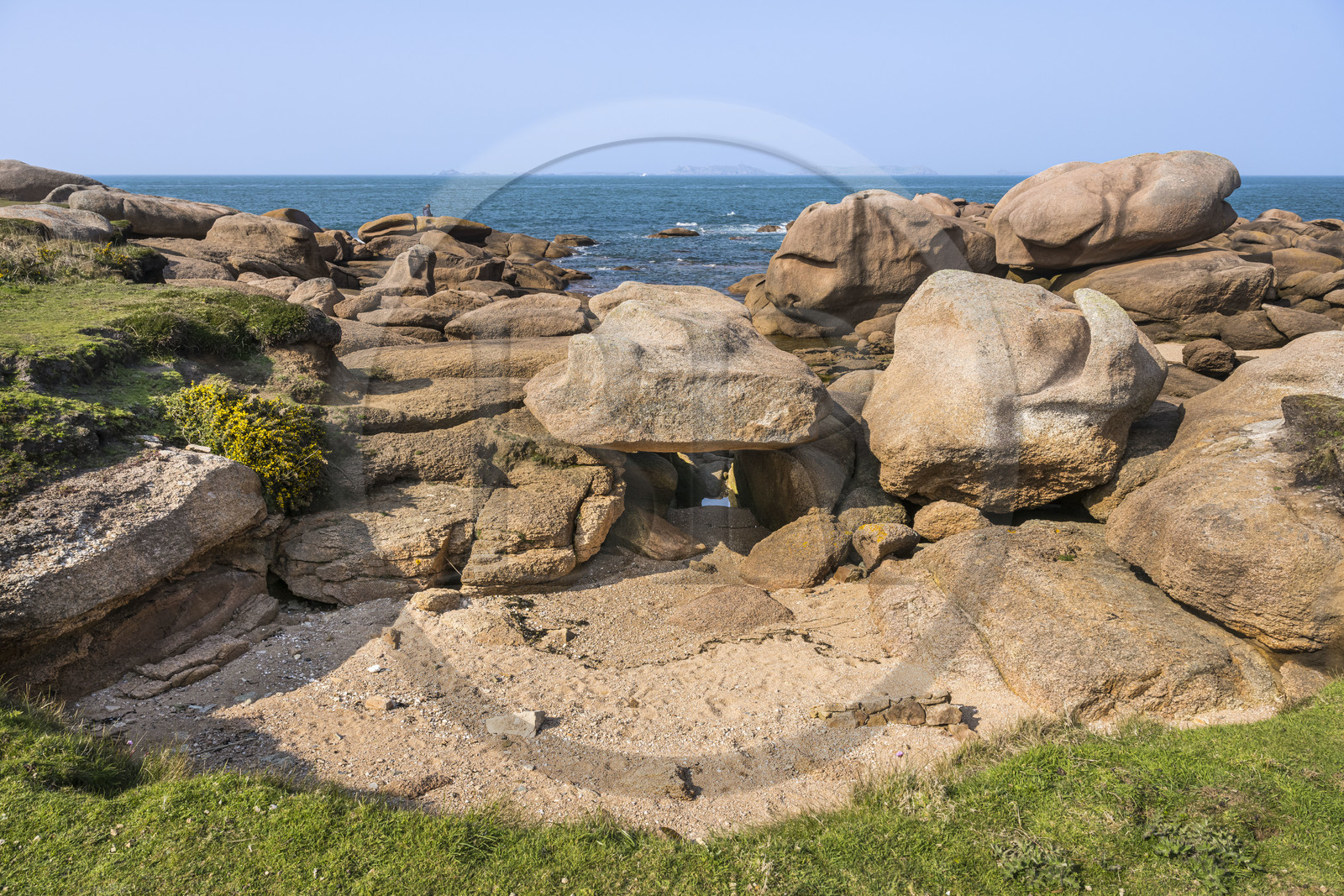 France, Cotes-d'Armor, Cote de Granit Rose, Trégastel, Renote island, the granite chaos