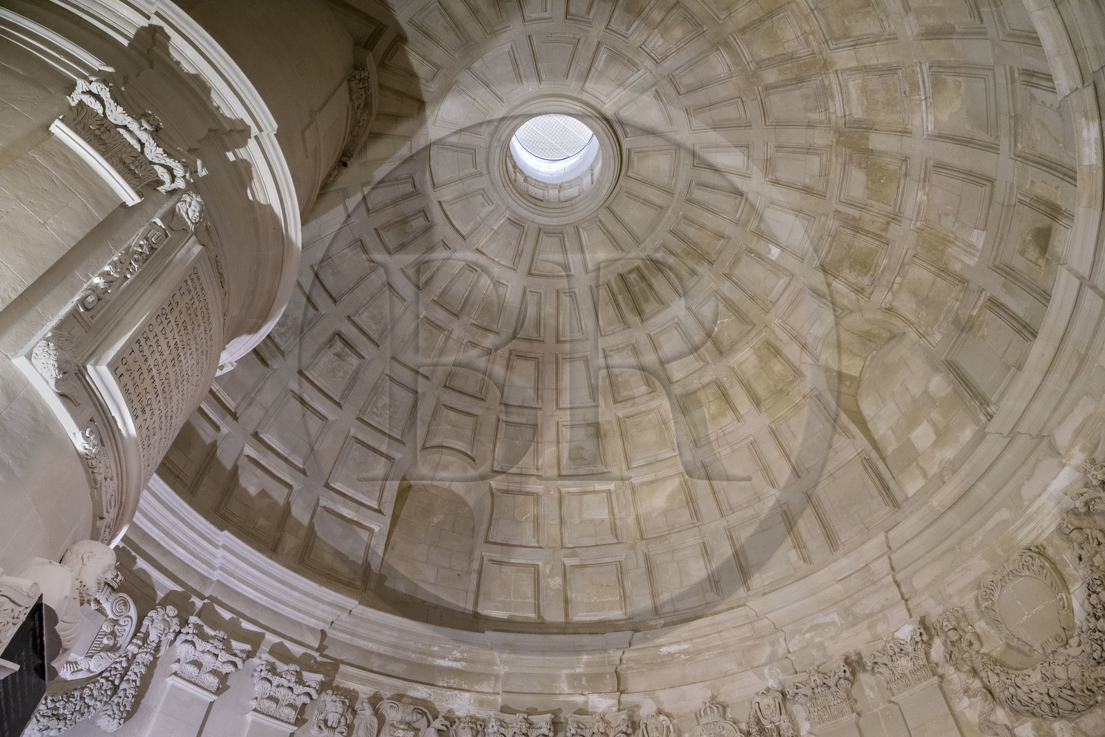 France, Gironde (33), le Verdon-sur-Mer, phare de Cordouan, classé Patrimoine Mondial de l'UNESCO, plafond de la chapelle