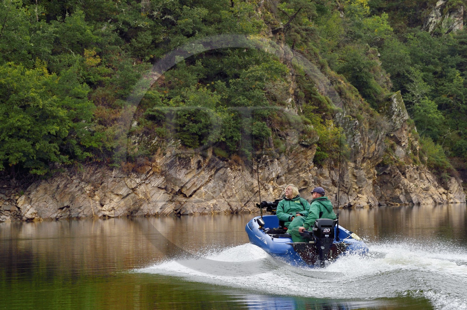 France, Cantal, Gorges de la Truyere (Truyere river canyon), Ruynes-en-Margeride, anglers going up the river Truyere upstream of the Garabit viaduct