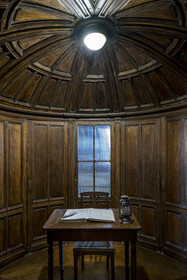 France, Gironde, Verdon sur Mer, lighthouse of Cordouan, listed as World Heritage by UNESCO, the former watch room located under the lantern