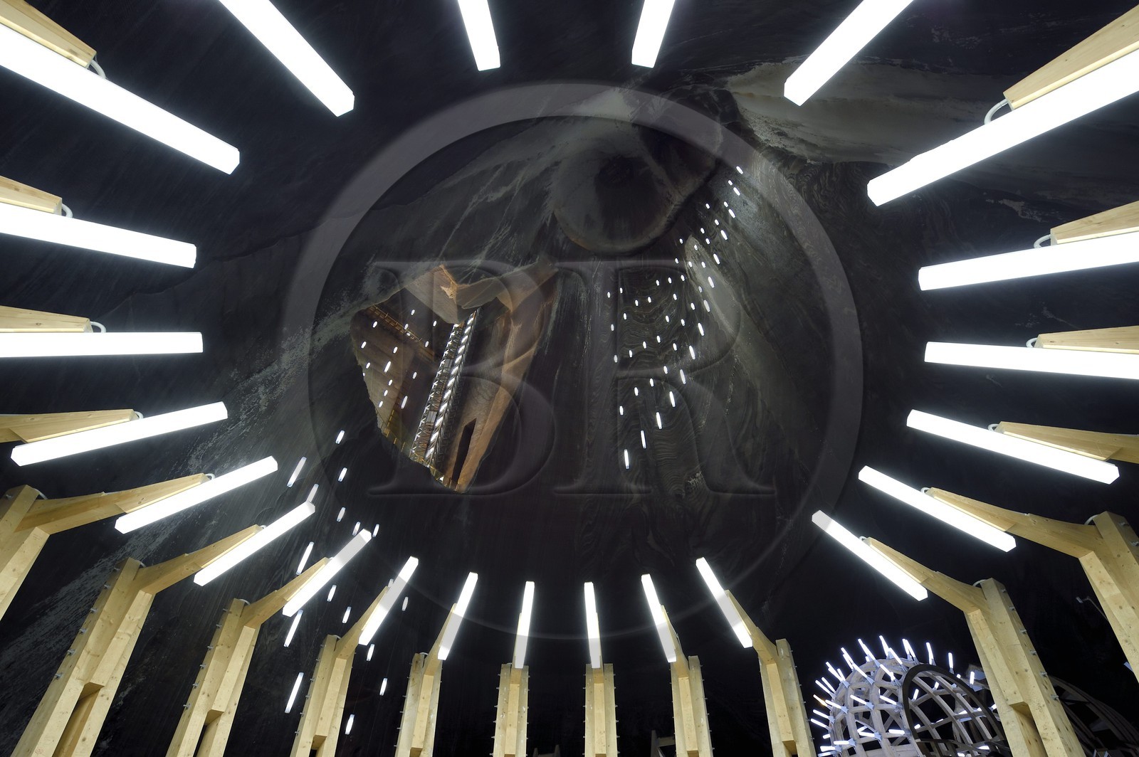 Roumanie, Transylvanie, région de Cluj, Turda, ancienne mine de sel de Turda dont l'exploitation a commencée à l'époque romaine, transformée en centre de loisirs et de santé