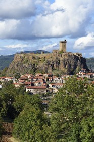 France, Haute-Loire (43), Polignac, Chateau de Polignac, forteresse du XIe siècle sur un plateau basaltique