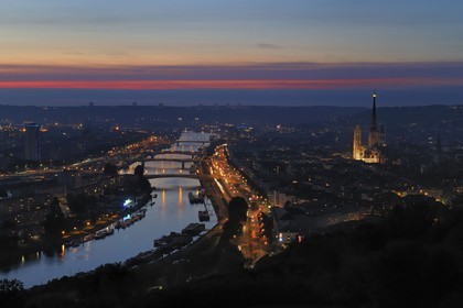France, Seine Maritime, Rouen, view over the Seine and the city center