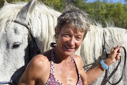 France, Var (83), Parc Naturel Régional du Verdon, lac de Sainte Croix, randonnée équestre avec Verdon Equitation