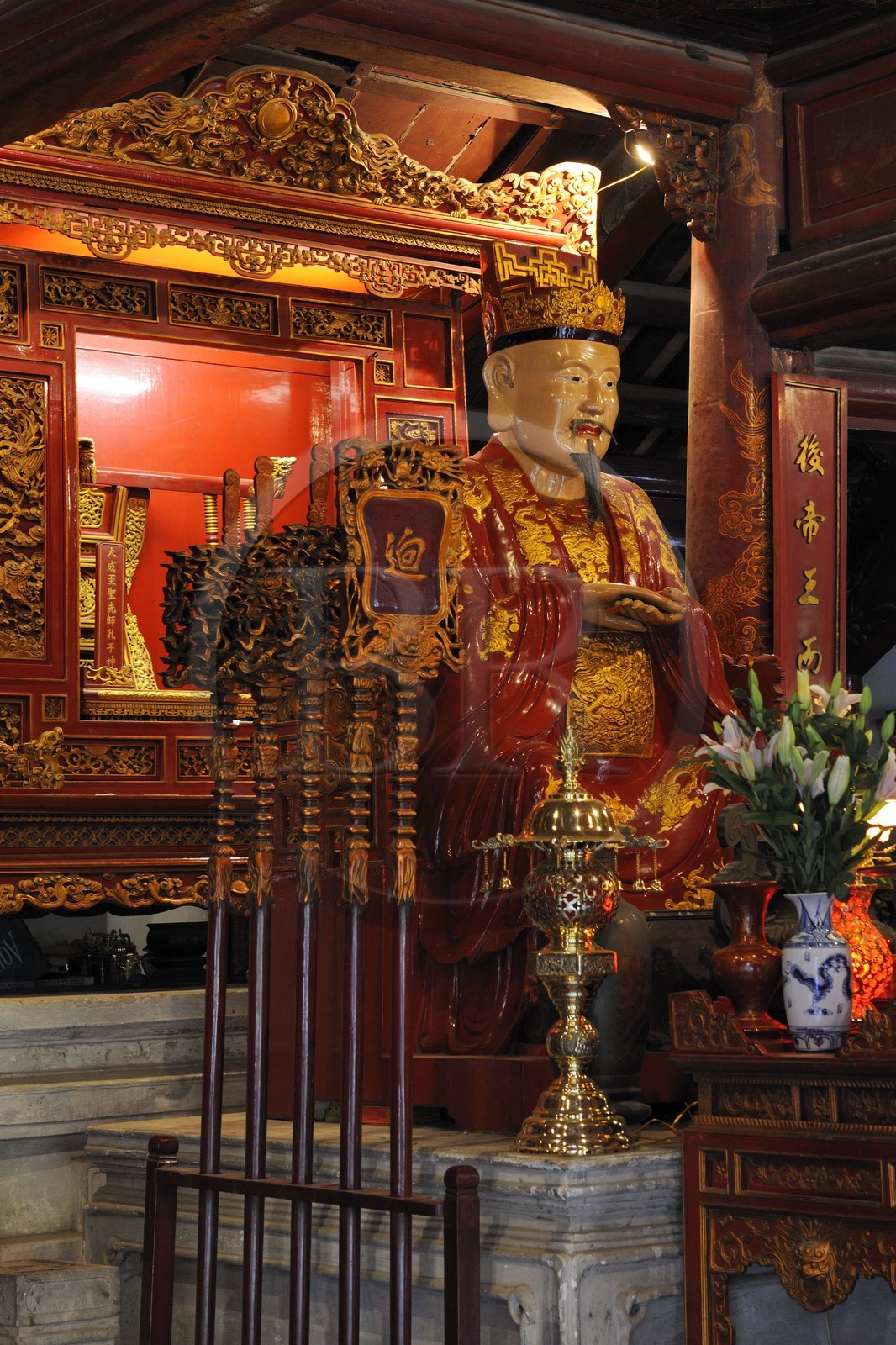 Vietnam, Hanoï, temple Van Mieu (temple de la Littérature) dédié à Confucius construit en 1070, Confucius