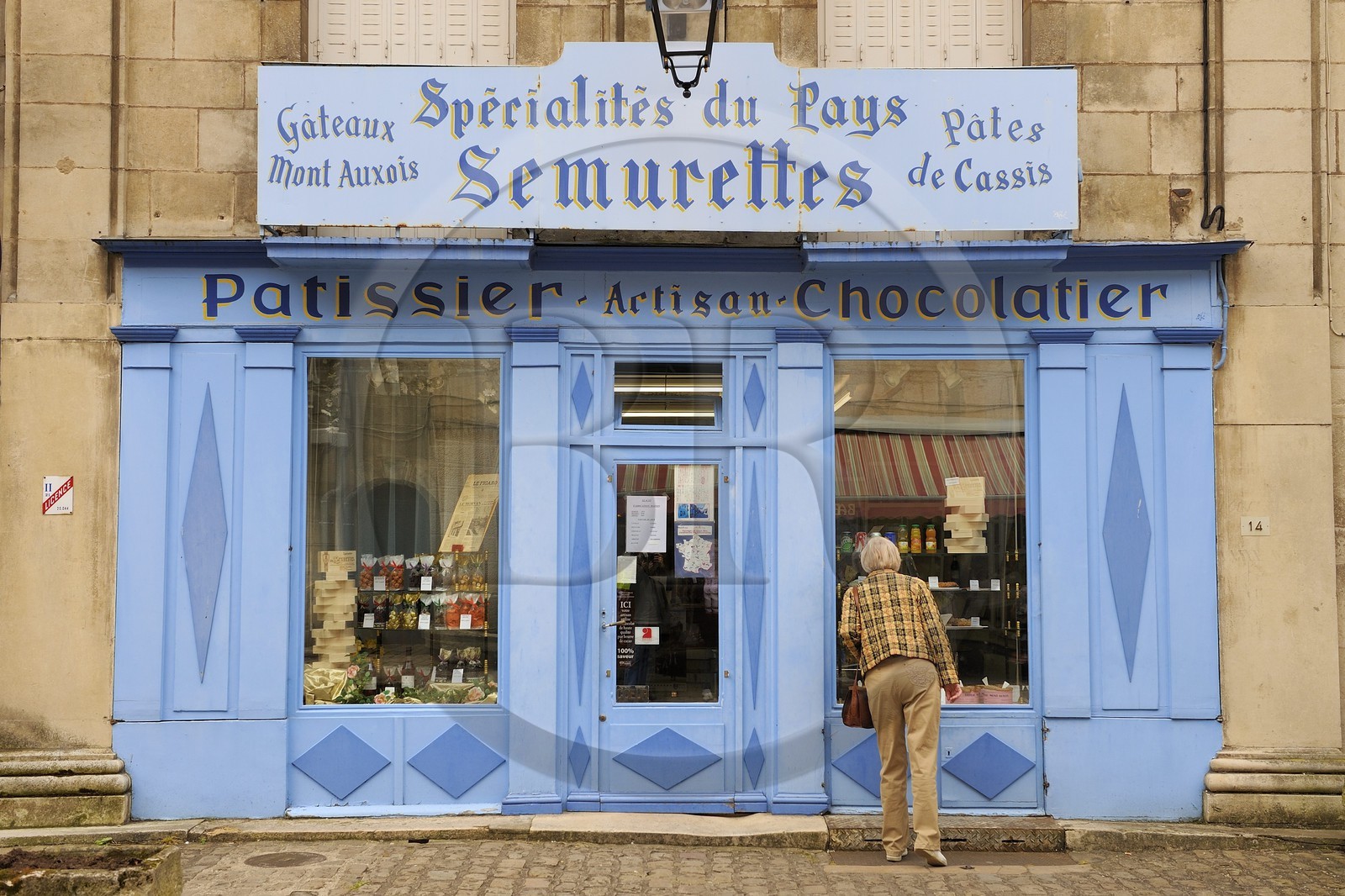France, Côte d'Or (21), Semur-en-Auxois, pâtisserie les Semurettes