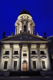 Allemagne, Berlin, quartier Mitte, place Gendarmenmarkt, l'église allemande
