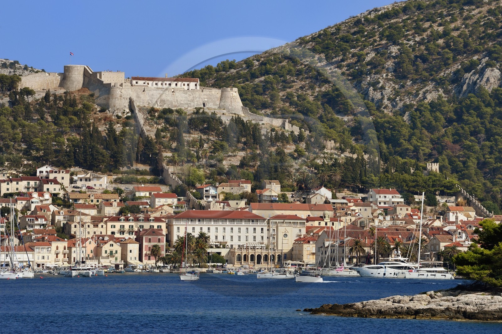 Croatia, Dalmatia, Dalmatian coast, Island of Hvar, the town of Hvar dominated by the Spanish Fortress