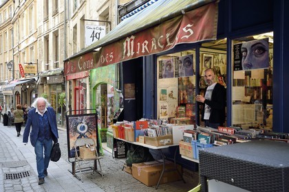 France, Calvados, Caen, bookstore rue Froide