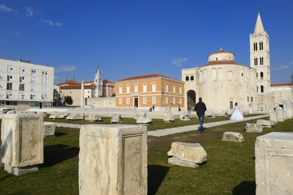 Croatia, Dalmatia, Dalmatian Coast, Zadar, Roman forum, Saint Donat church and the cathedral bell tower
