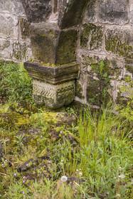 France, Bas Rhin, Parc regional des Vosges du nord (Northern Vosges Regional Natural Park), Eschbourg, ruins of Graufthal Abbey, remains of a 12th century vaulted room