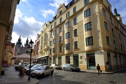 Czech Republic, Prague, historical centre listed as World Heritage by UNESCO, Stare Mesto District, Stupartska street and the Church of Our Lady before Tyn in the background