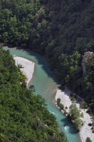 France, Alpes-de-Haute-Provence (04), Parc Naturel Régional du Verdon, Grand Canyon du Verdon, La-Palud-Sur-Verdon, gravières du Verdon accessibles uniquement par le sentier Blanc-Martel sur le GR4