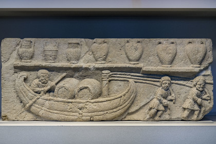 France, Vaucluse, Avignon, Lapidary Museum installed in a former chapel of the Jesuit college, archaeological collections of the Calvet Museum, fragment of a relief called La Scene de Halage, two haulers pull a boat loaded with barrels (Gallic invention) piloted by a man at the helm, detail of the mausoleum of a rich wine producer probably towards the Durance, Gallo-Roman work from the 2nd-3rd century
