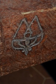 France, Yvelines (78), château de Versailles, ateliers de restauration du château, atelier de menuiserie, marque du mobilier du château