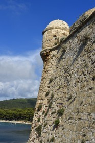 France, Var, Bormes les Mimosas, small fort at the entrance of Brégancon Fort, official residence of the President of the Republic
