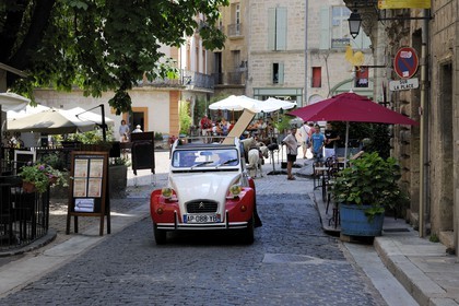 France, Herault, Pezenas, old city, a Deux-Chevaux Citroen car
