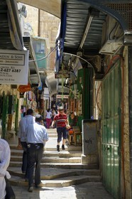 Israel, Jérusalem, ville sainte, vieille-ville classée Patrimoine Mondial de l'UNESCO, la Via Dolorosa (Chemin de Croix) dans le quartier musulman