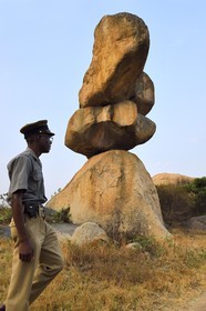 Zimbabwe, province de Harare, Epworth Balancing Rocks
